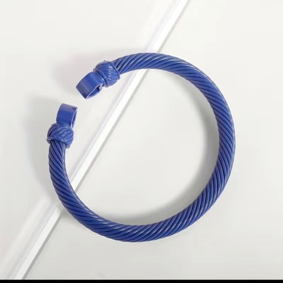 None Jewelry - COPY - Twisted wire bracelet.